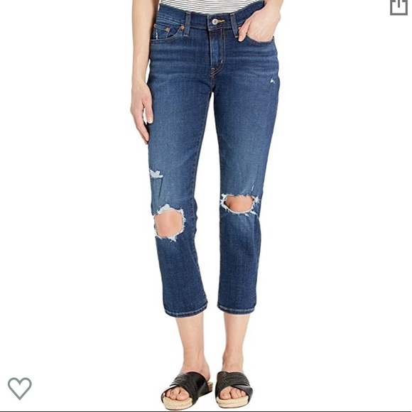 levi's boyfriend capris